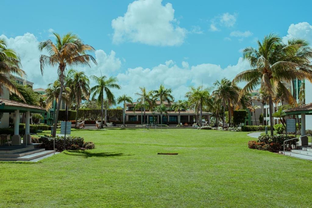 Aquatika Paraiso Tropical Loiza Extérieur photo
